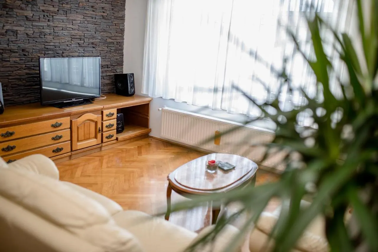 Apartments Davorka Kampor