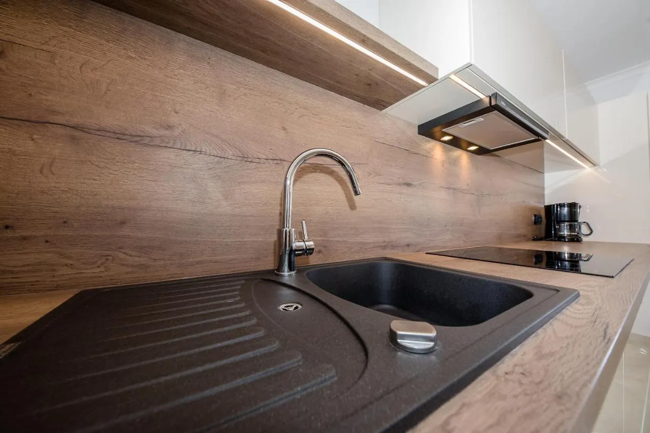 Apartments Davorka Kampor Croatia
