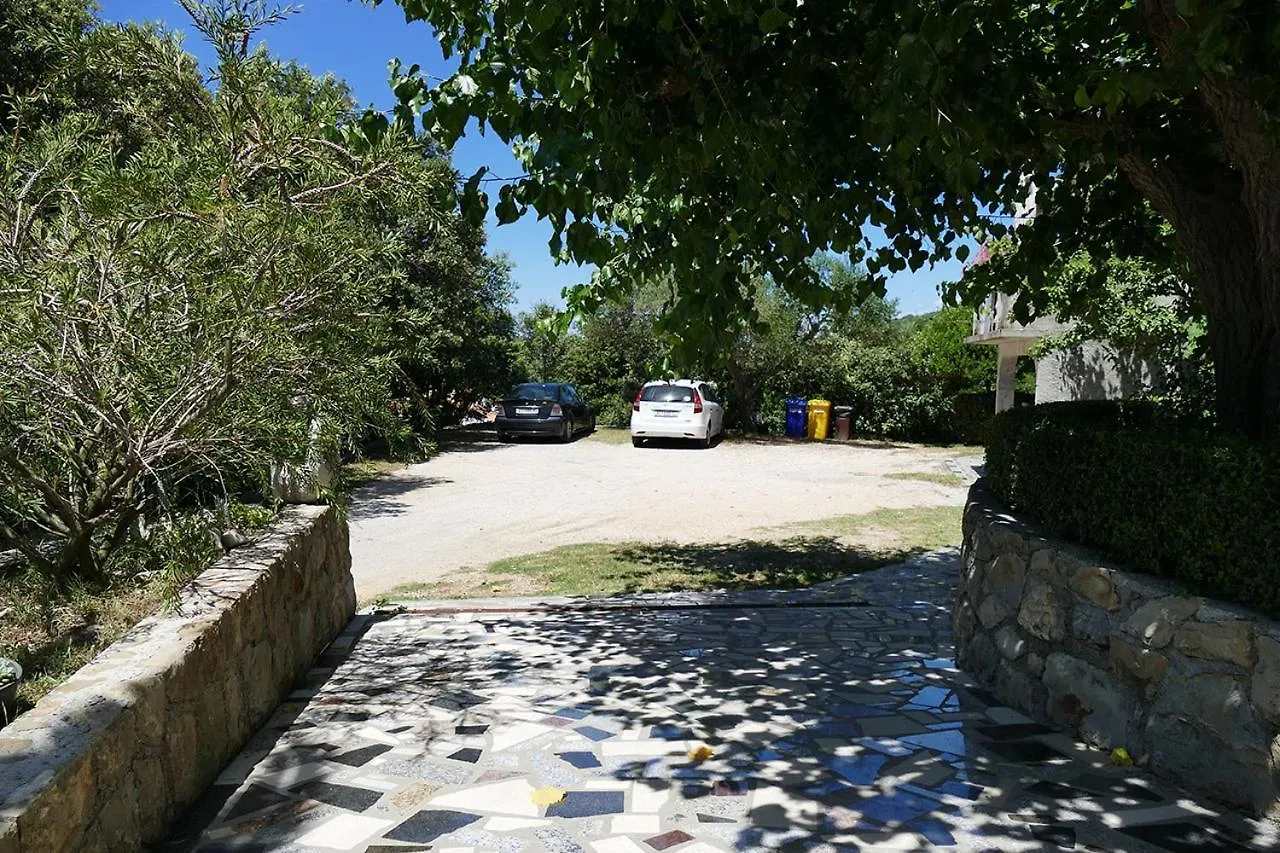Apartments Davorka Kampor
